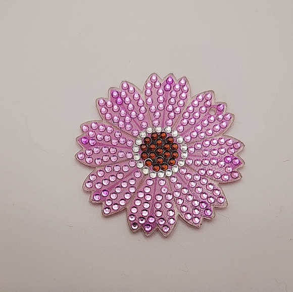 Pink Flower Magnet - Picture 2 of 3